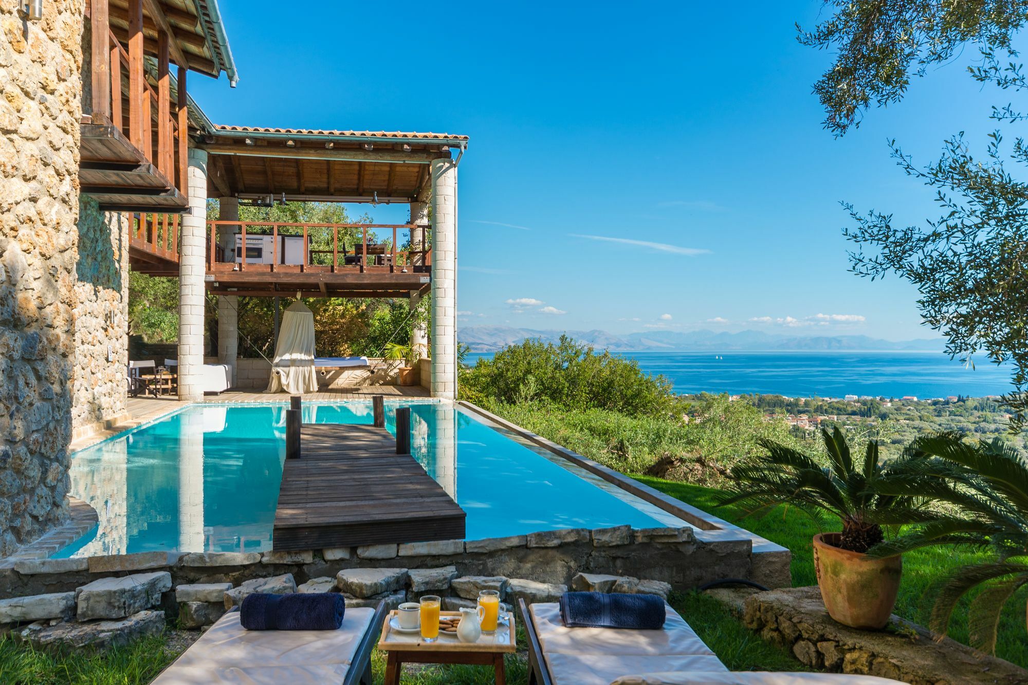 Villa Bournella Ypsos Eksteriør bilde